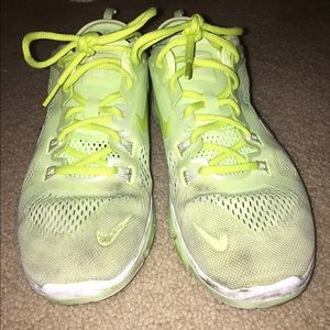 Highlighter Yellow Nike free runs