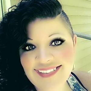 Meet your Posher, Cassiejo