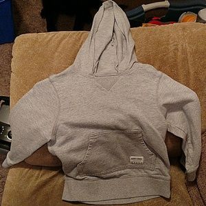 Sweatshirt with hood