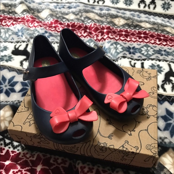 Kids shoes