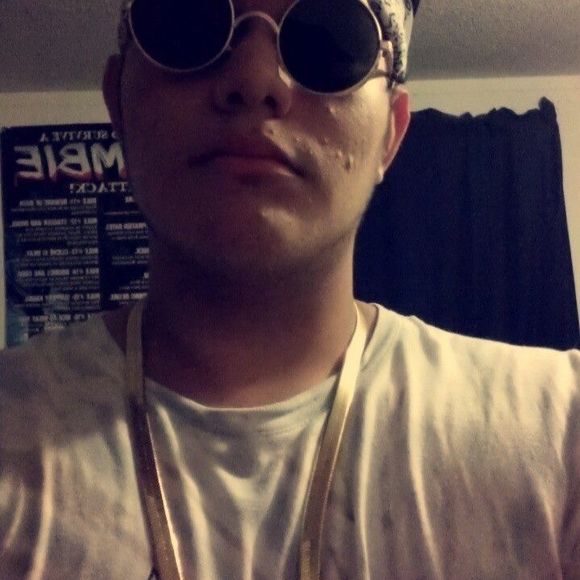 Meet your Posher, Isaiah - Picture 1 of 1