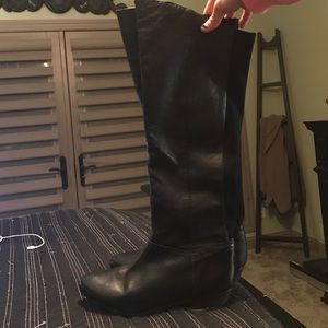 Black Steve Madden boots