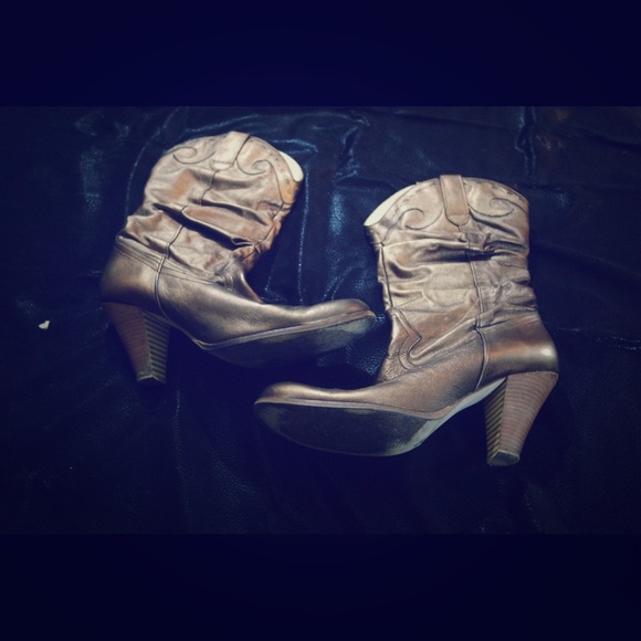Bronze Cowgirl Boots