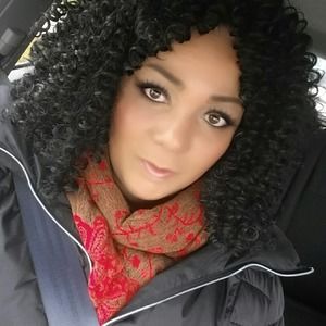 Meet your Posher, Lis