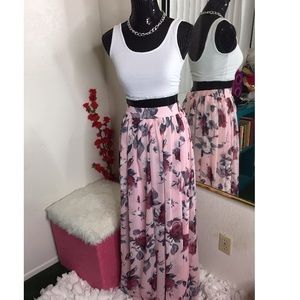 Gorgeous maxi lightly used skirt