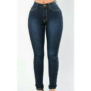 ▪Fashion Nova High Waisted Jeans▪