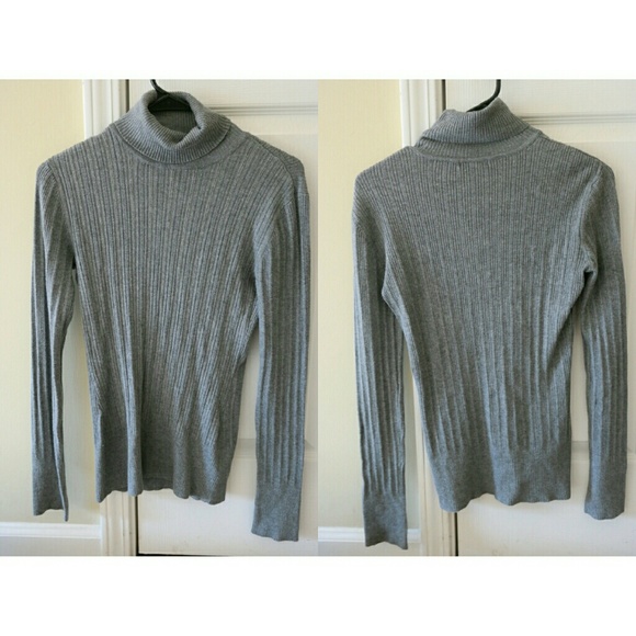 Ribbed Grey Turtleneck Sweater