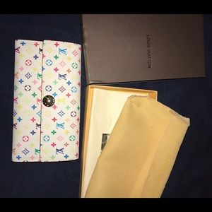 BRAND NEW LOUIS VUITTON WALLET