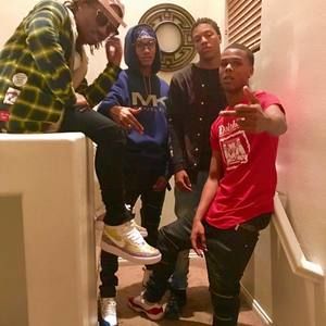 Meet your Posher, Nikko