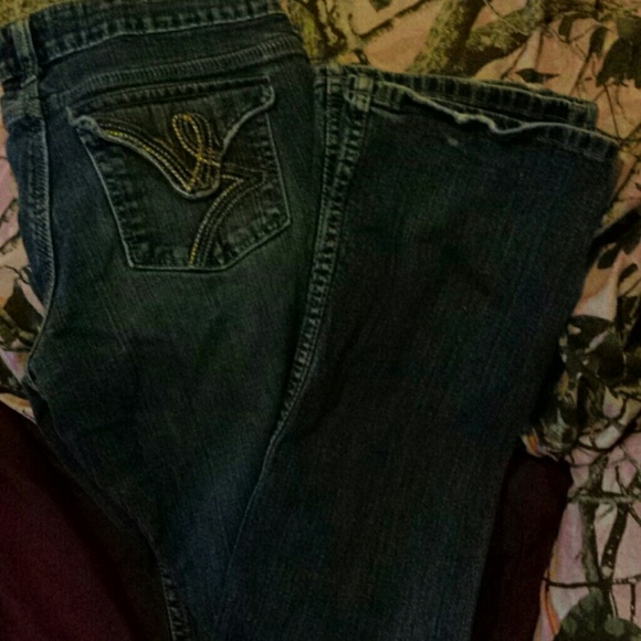 Juniors size 9 No Boundaries jeans