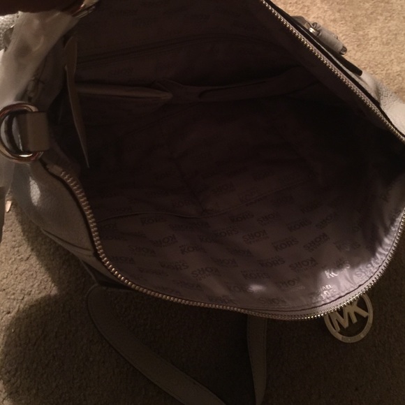 Brand New MK Gilmore Tote.  Authentic - Picture 3 of 4