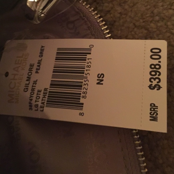 Brand New MK Gilmore Tote.  Authentic - Picture 4 of 4