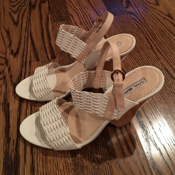 Via Spiga white heels