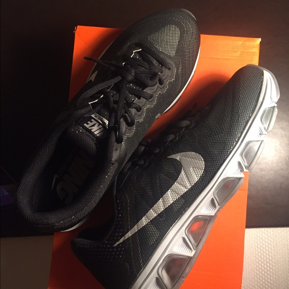 Nike Air Max Size 9.5