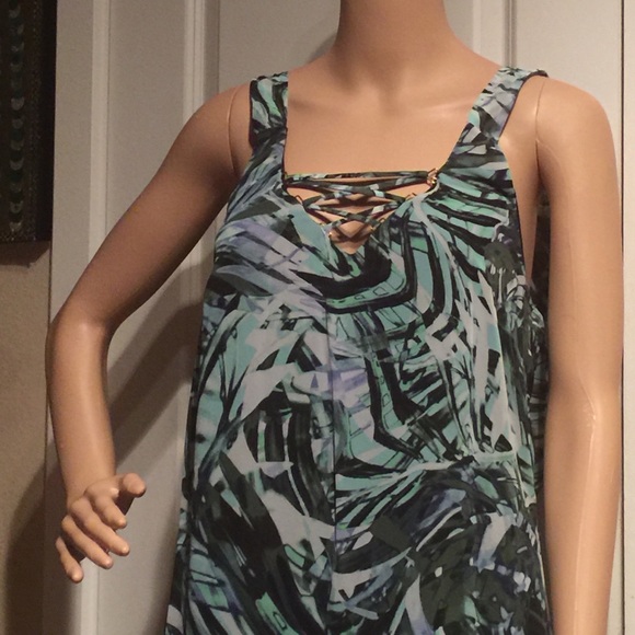 Extra 30% off NWT Jennifer Lopez halter dress - Picture 3 of 4