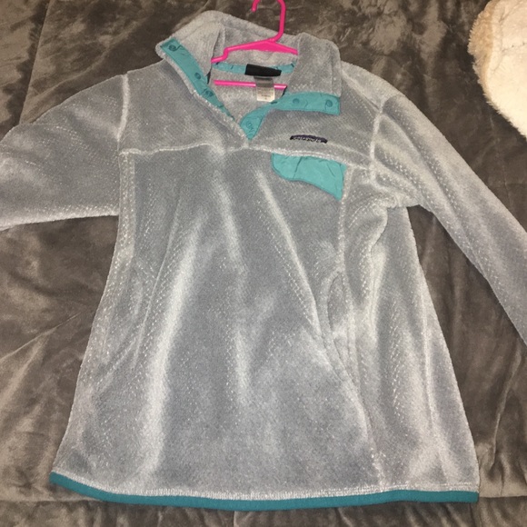 Patagonia pullover grey
