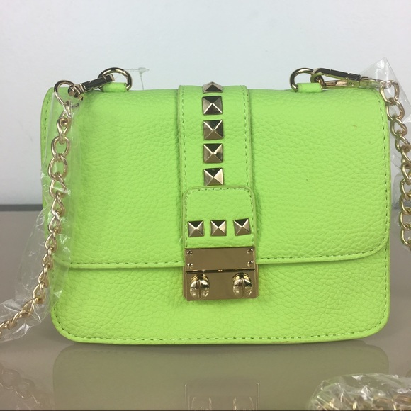 🖤Valentino Style🖤BCBG Cross Body - Picture 2 of 5