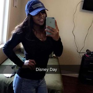 Meet your Posher, Priscilla