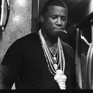 Meet your Posher, Kelin