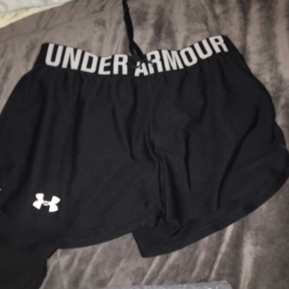 Underarrmour  shorts