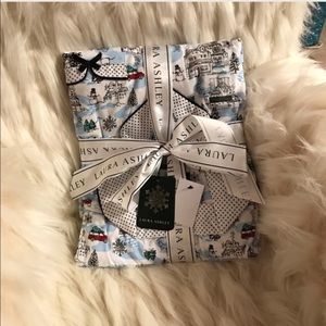 Laura Ashley Alpine Resort Pajama Set! Sale!!!