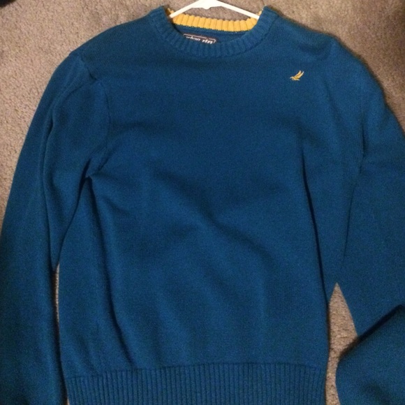 Urban Pipeline Medium Sweater