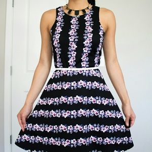 H&M Beautiful Floral print A line dress