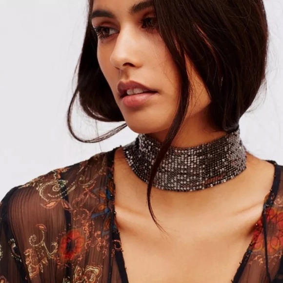 Jewelry - Sequins Choker