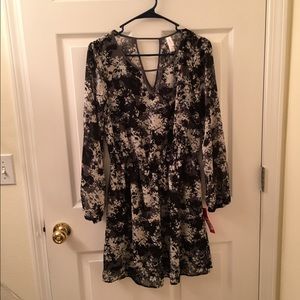 NWT XHILARATION DRESS