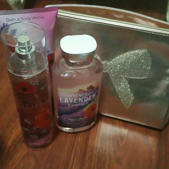 B&BW BODY LOTION SET