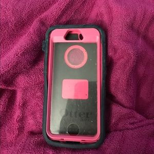Pink otterbox