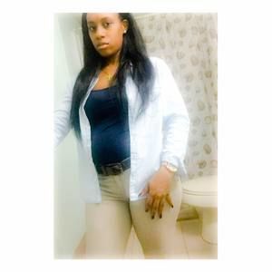 Meet your Posher, Shana