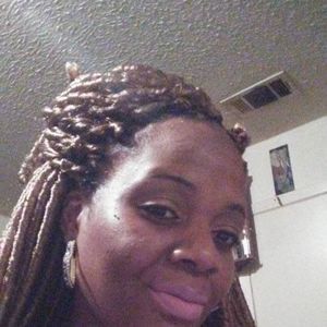 Meet your Posher, Tasha