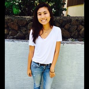 Meet your Posher, Alyssa