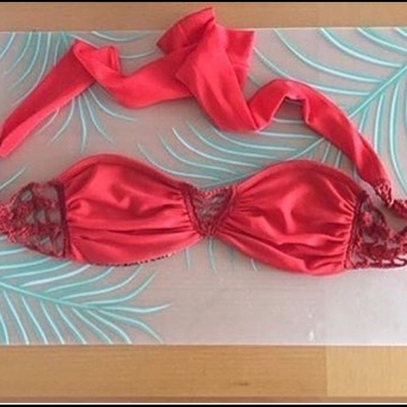 Acacia Swimwear in Hibiscus