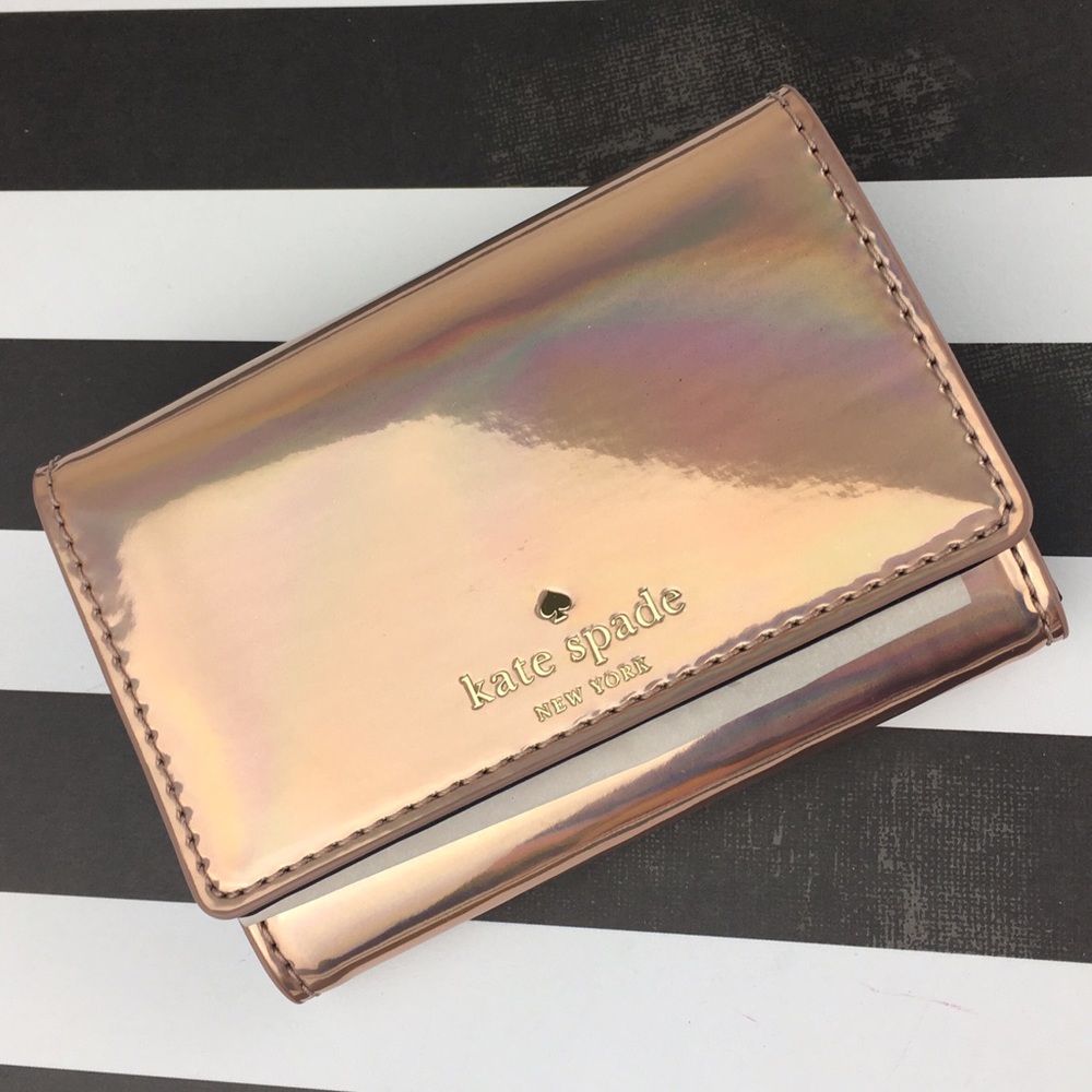 ♠️ Rose Gold Iridescent DARLA Wallet Kate Spade - Picture 1 of 8