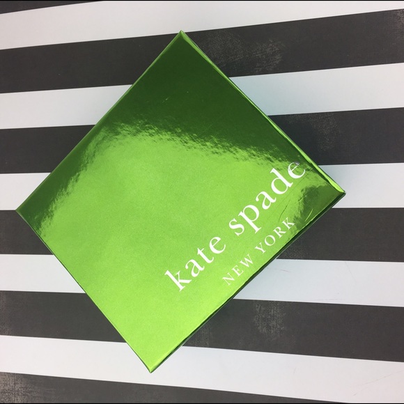 ♠️ Rose Gold Iridescent DARLA Wallet Kate Spade - Picture 6 of 8