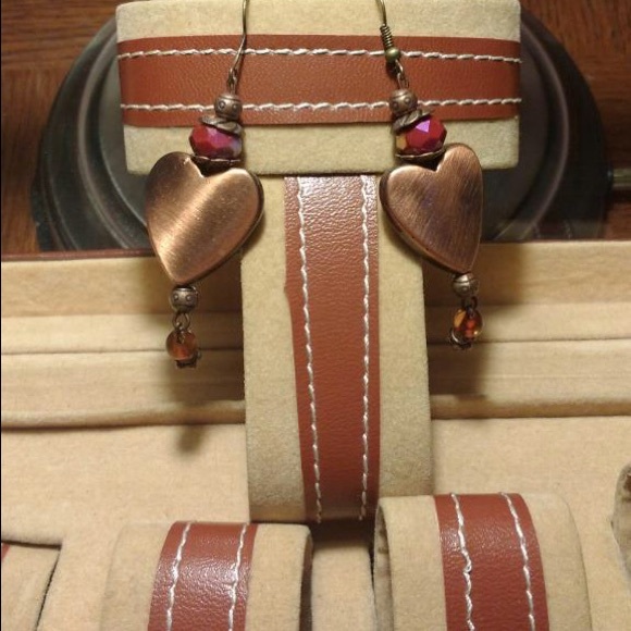 Copper heart dangle earrings - Picture 2 of 8