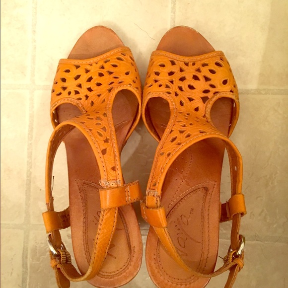 Naya Shoes size 8.5