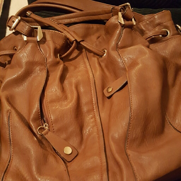 Carry all tote