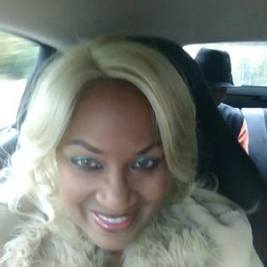 Meet your Posher, Bridgette