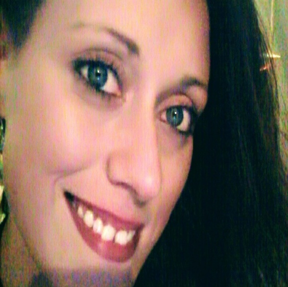 Meet your Posher, lacey - Picture 6 of 6