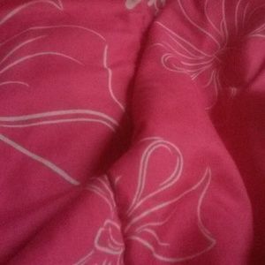 Meet your Posher, Khara