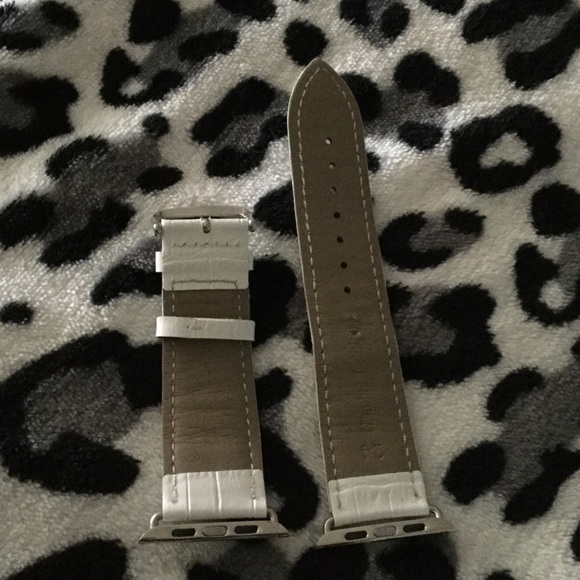 Accessories - Apple Watch 42MM white leather snakeskin band new Accessories - Apple Watch 42MM white leather snakeskin band new