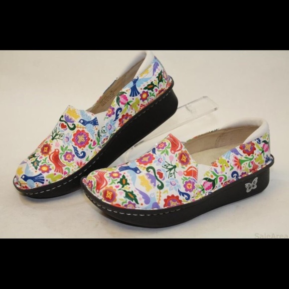 Algeria Women's Leather Clogs 38