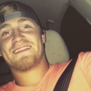 Meet your Posher, Corey