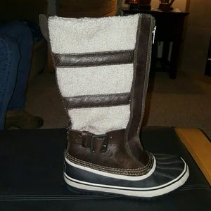 Sorel winter boots