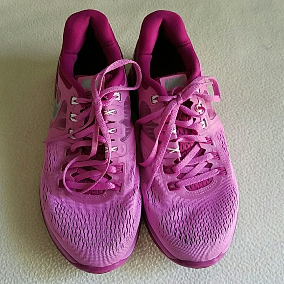 Nike Lunar eclipse