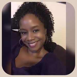 Meet your Posher, Marisa