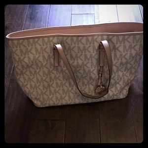 Michael Kors Tote